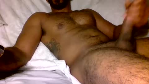 Snapshot of saintd17 chatting on 02/25/25, 01:30 SD17 online show from 02/25/25, 01:30