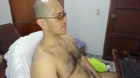 Snapshot of saintedy01 chatting on 01/28/25, 12:32 saintedy01 online show from 01/28/25, 12:32