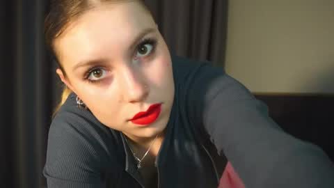 Ariel online show from 05/16/26, 07:45
