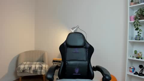 Sakura Harper online show from 10/25/25, 04:53