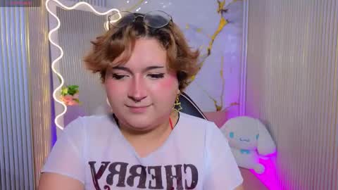 Snapshot of sakura_tay1 chatting on 04/15/26, 04:41 sakura online show from 04/15/26, 04:41