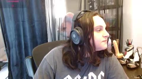 salacious_bunny online show from 03/17/26, 02:31