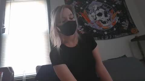 Snapshot of salem_veil chatting on 02/28/26, 08:10 Salem Veil online show from 02/28/26, 08:10