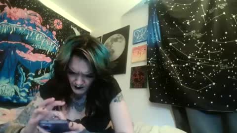 salemsslut online show from 12/16/24, 07:32