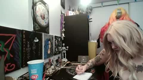 salemsslut online show from 01/10/25, 02:55