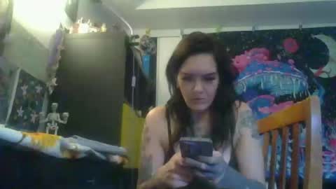 salemsslut online show from 01/27/25, 07:03