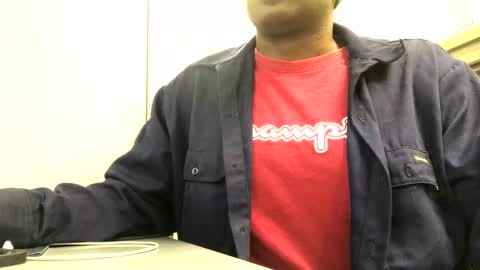 Snapshot of salgozzi chatting on 09/29/25, 03:28 Cum Hanks online show from 09/29/25, 03:28