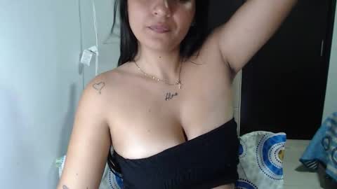 saliha online show from 05/12/26, 05:26