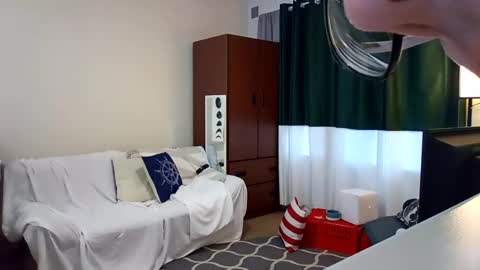 salis1981 online show from 02/04/25, 07:00