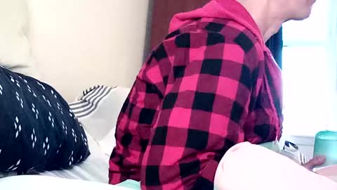 salis1981 online show from 02/06/25, 06:46