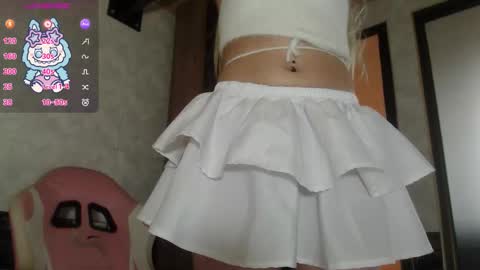 Snapshot of sally23_ chatting on 10/31/25, 02:51 salloy online show from 10/31/25, 02:51