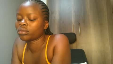 Snapshot of sallysasha254 chatting on 12/10/24, 04:45 sallysasha254 online show from 12/10/24, 04:45