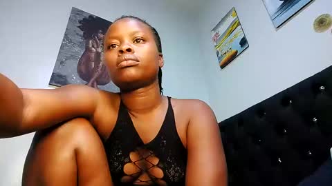 Snapshot of sallysasha254 chatting on 12/23/24, 06:27 sallysasha254 online show from 12/23/24, 06:27