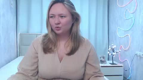 Snapshot of sallyverda chatting on 07/03/26, 06:03 Sally online show from 07/03/26, 06:03