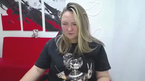 Snapshot of sallyverda chatting on 07/08/26, 05:50 Sally online show from 07/08/26, 05:50