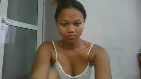 SallyWett online show from 02/07/26, 01:48