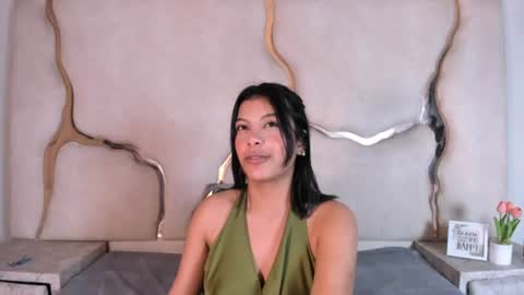 salmaportman_ online show from 07/28/26, 02:18