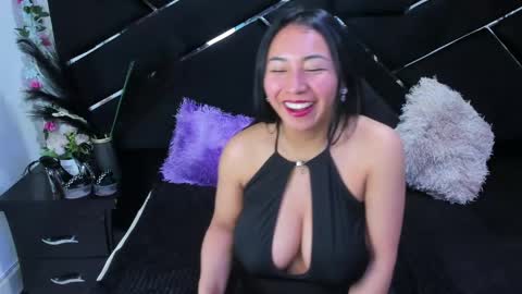Snapshot of salmasantos chatting on 06/10/26, 02:45 salmasanto online show from 06/10/26, 02:45
