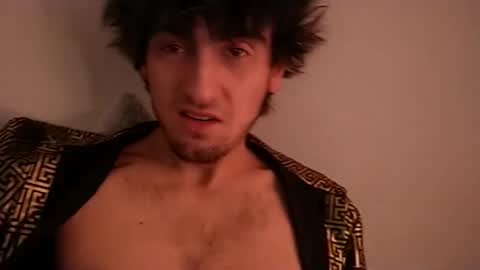 Snapshot of salmonman1305 chatting on 01/03/25, 01:27 salmonman1305 online show from 01/03/25, 01:27