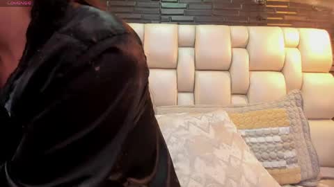 salome online show from 05/11/26, 04:04