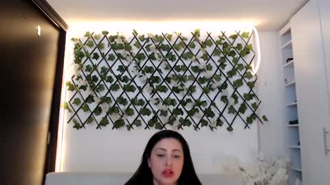 Snapshot of salome_010 chatting on 09/16/25, 02:29 Salome online show from 09/16/25, 02:29