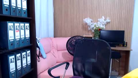 Salome online show from 05/28/26, 08:17