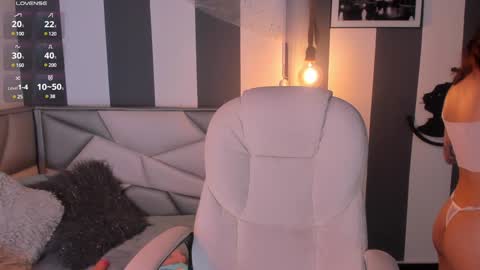 Snapshot of salome__evans chatting on 12/07/24, 06:37 salome__evans online show from 12/07/24, 06:37
