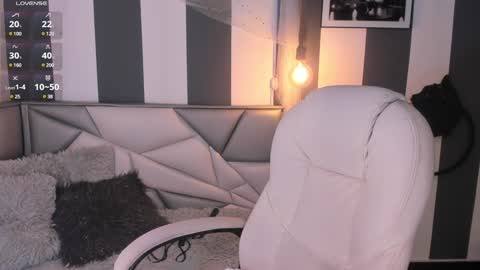 Snapshot of salome__evans chatting on 12/29/24, 12:34 salome__evans online show from 12/29/24, 12:34