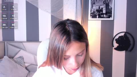 Snapshot of salome__evans chatting on 02/03/25, 12:25 salome__evans online show from 02/03/25, 12:25