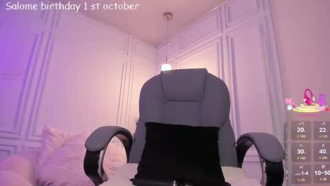 Snapshot of salome__evans chatting on 09/27/25, 01:16 salome__evans online show from 09/27/25, 01:16