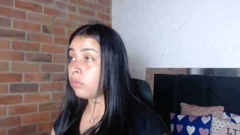 Snapshot of salome__hills chatting on 07/12/26, 11:40 online show from 07/12/26, 11:40