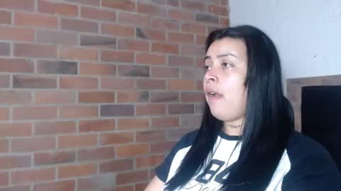 Snapshot of salome__hills chatting on 07/27/26, 08:49 online show from 07/27/26, 08:49