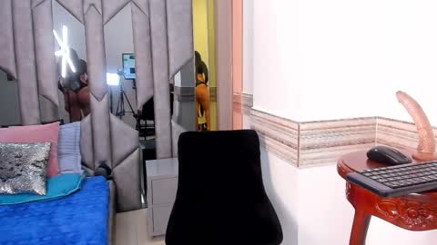 Snapshot of salome_langly chatting on 02/16/26, 11:50 SALOME online show from 02/16/26, 11:50