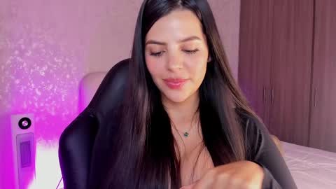 Snapshot of salomee_11 chatting on 02/20/25, 06:39 salo online show from 02/20/25, 06:39