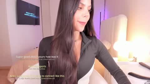Snapshot of salomee_11 chatting on 09/20/25, 03:29 salo online show from 09/20/25, 03:29