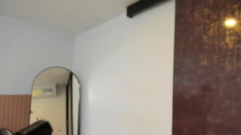 Salome online show from 04/06/26, 03:59