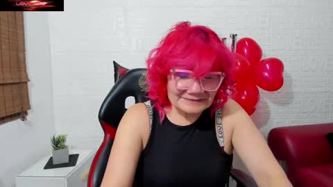 Snapshot of salomee_diazz chatting on 02/14/25, 09:43 Salomee diazz online show from 02/14/25, 09:43