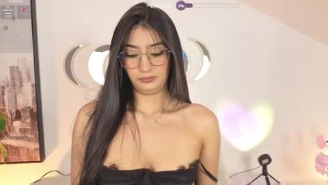 Snapshot of salomee_mon chatting on 05/23/26, 03:27 Salo online show from 05/23/26, 03:27