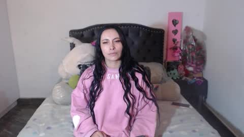 yenny online show from 01/09/26, 03:20