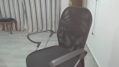 salome online show from 11/07/25, 01:16