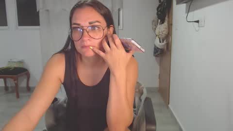 salome online show from 03/11/26, 01:44