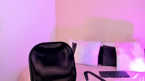 Salome online show from 05/08/26, 11:10