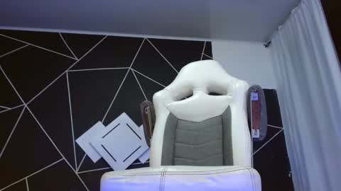 Snapshot of salomeswet chatting on 01/09/25, 09:37 martina online show from 01/09/25, 09:37
