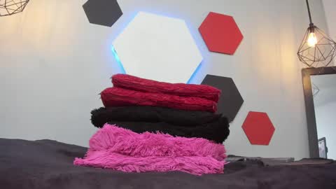 Snapshot of salomeswet chatting on 01/26/25, 10:55 martina online show from 01/26/25, 10:55