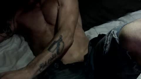 Snapshot of salsbigger chatting on 11/29/25, 09:12 Anthony Deniro online show from 11/29/25, 09:12