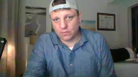 Snapshot of salsbud2022 chatting on 01/18/25, 09:13 salsbud2022 online show from 01/18/25, 09:13