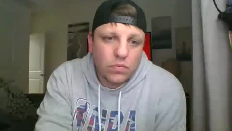 Snapshot of salsbud2022 chatting on 02/22/25, 10:40 salsbud2022 online show from 02/22/25, 10:40