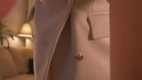 IsaBella-  online show from 02/22/25, 09:04