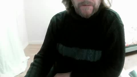 Snapshot of saltimbanquier chatting on 03/07/25, 08:13 Saltimbanquier Salt ou Banquier online show from 03/07/25, 08:13