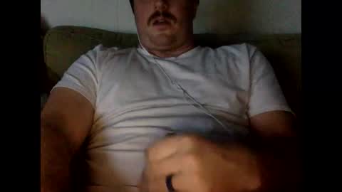 Snapshot of salty612 chatting on 03/10/25, 04:07 salty612 online show from 03/10/25, 04:07